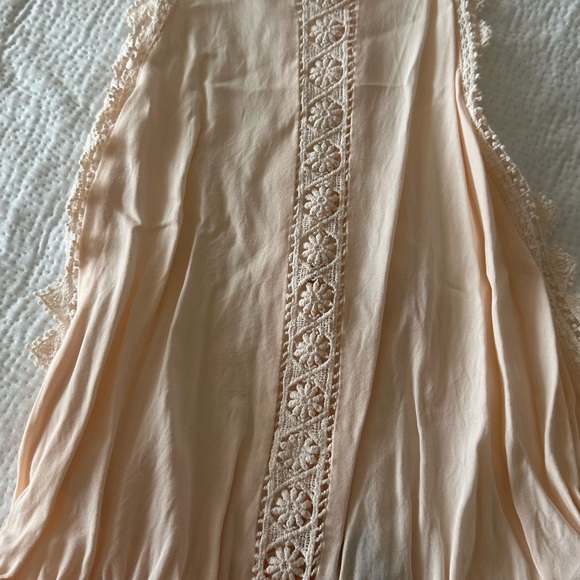 Romper - Picture 3 of 4